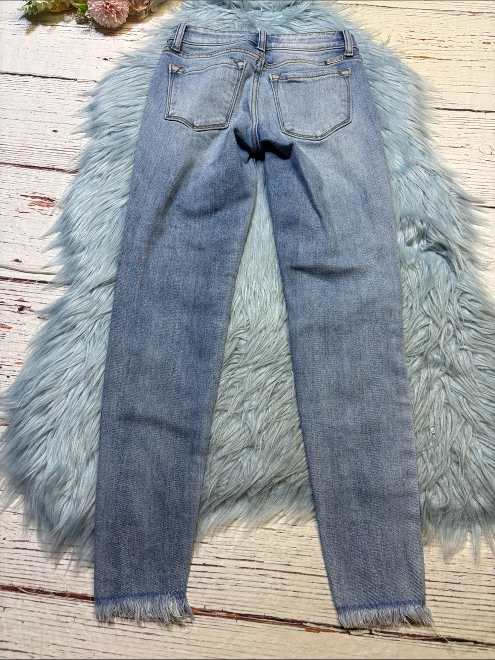 KanCan Light Blue Distressed Low Rise Skinny Jeans sz 24